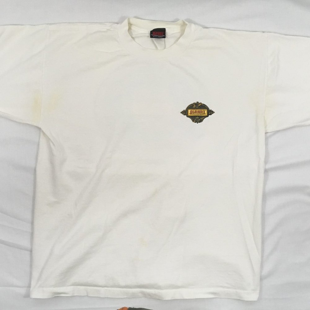 * vintage 1990s mens white short sleeve tshirt Highlander graphics